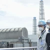 Bộ trưởng Công nghiệp Nhật Bản, ông Yasutoshi Nishimura đã tới thăm nhà máy điện hạt nhân Fukushima. (Ảnh: Kyodo)