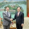 Phó Thủ tướng Trần Lưu Quang tiếp Đại sứ Australia tại Việt Nam Andrew Goledzinowski. (Ảnh: Lâm Khánh/TTXVN)