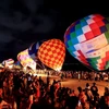 [Photo] Bình Thuận: Trình diễn khinh khí cầu trên bãi biển Đồi Dương 