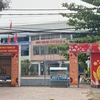Trường THCS Tân Bửu - nơi xảy ra vụ nam sinh tử vong trong tiết thể dục. (Nguồn: báo Công an Nhân dân)