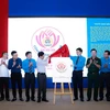 Lãnh đạo Tổng Liên đoàn Lao động Việt Nam công bố Biểu trưng chính thức của Đại hội XIII Công đoàn Việt Nam. (Nguồn: Cổng thông tin điện tử Công đoàn Việt Nam)