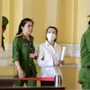 Bà Đặng Thị Hàn Ni trong phiên tòa xét xử bà Phương Hằng. (Nguồn: Báo Tuổi trẻ)