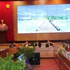 Hội thảo thu hút hàng trăm tham luận đến từ các đại biểu, chuyên gia, phân tích những thách thức mà tỉnh Quảng Ninh sẽ phải vượt qua. (Ảnh: Thanh Vân/TTXVN)
