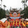 Lễ hội chùa Hương Xuân Giáp Thìn 2024 chính thức khai mạc với chủ đề "Lễ hội chùa Hương an toàn-văn minh-thân thiện." (Ảnh: Thanh Tùng/TTXVN)