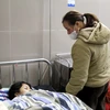 Các nạn nhân đang được điều trị tại Bệnh viện Đa khoa tỉnh Lạng Sơn. (Ảnh: Văn Đạt/TTXVN)