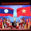 Một tiết mục văn nghệ trong Chương trình giao lưu “Thắm tình hữu nghị Việt Nam-Lào,” tổ chức tại Thành phố Hồ Chí Minh . (Ảnh: Thu Hương/TTXVN)