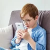 Các bậc cha mẹ tại Anh đang được yêu cầu nêu ý kiến về độ tuổi trẻ em được phép truy cập và sử dụng các trang mạng xã hội, trong khoảng từ 13-16 tuổi. (Nguồn: Stock)