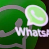 Biểu tượng ứng dụng WhatsApp trên màn hình điện thoại di động. (Ảnh: AFP/TTXVN)