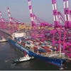 Tàu chở container tại cảng Incheon của Hàn Quốc. (Nguồn: The Korea Herald)