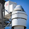 Tên lửa đẩy Atlas V được đặt trên bệ phóng tại Trung tâm vũ trụ Kennedy ở Florida, Mỹ, ngày 5/5 vừa qua. (Ảnh: AFP/TTXVN)