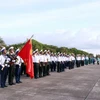 Các chiến sỹ hải quân Trường Sa quyết tâm bảo vệ vùng trời, vùng biển thiêng liêng của Tổ quốc. (Ảnh: Xuân Khu/TTXVN)