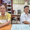Bị can Nguyễn Văn Hận (bên trái) và bị can Trần Thanh Hùng tại cơ quan Công an. (Ảnh: TTXVN phát)