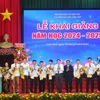 Trường Đại học Cần Thơ đón nhận đón nhận các chứng nhận chất lượng chương trình đào tạo quốc tế và của Bộ Giáo dục và Đào tạo. Ảnh: (Ánh Tuyết/TTXVN)