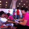 Ngày hội kỳ vọng tiếp nhận được 2.500 đơn vị máu với 15.000 người tình nguyện tham dự. (Ảnh: Thùy Giang/Vietnam+)