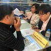 Doanh nghiệp Hàn Quốc phỏng vấn tuyển dụng lao động. (Ảnh: PV/Vietnam+)