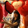 Thông tin về quà tặng dịp Valentine đang thu hút độc giả. (Ảnh minh hoạ; PV/Vietnam+)