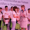 Các ứng viên điều dưỡng được cấp chứng chỉ tiếng Đức để sang Đức làm việc. (Ảnh: PV/Vietnam+)