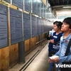 Sinh viên mới ra trường quan tâm đến mức lương và đãi ngộ khi lựa chọn công việc. (Ảnh minh họa: Hồng Kiều/Vietnam+)