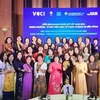 Nữ lãnh đạo doanh nghiệp tham gia vào Diễn đàn Doanh nhân nữ Việt Nam 2020. (Ảnh: TTXVN)