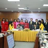 Ký kết thỏa thuận hợp tác giữa Bưu điện Việt Nam và Cục Trẻ em. (Ảnh: PV/Vietnam+)