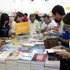 "Dọn kho đón Tết 2015": Bán hơn 1.000 đầu sách với giá rẻ 