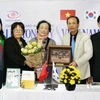 Buổi tọa đàm có sự tham gia của đại diện gia đình cố giáo sư Rhee Yeung Hui. (Ảnh: BTC)