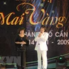 Nghệ sỹ Minh Vương (phải) là một tên tuổi lớn của sân khấu cải lương. (Ảnh: TTXVN)