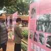Công chúng thăm quan triển lãm giới thiệu chân dung các tác giả tiêu biểu của văn học Việt Nam trong khuôn khổ Ngày Thơ Việt Nam 2018. (Ảnh minh họa: A.N/Vietnam+)