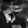 Nghệ sỹ violin Lâm Hoài Bão sẽ cùng những nghệ sỹ trẻ khoác "áo mới" cho những tình khúc quen thuộc. (Ảnh: BTC)