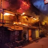 Đây là đám cháy lớn thứ hai liên tiếp xảy ra trong ngày 28/8 tại Hà Nội. (Ảnh: Sơn Bách/Vietnam+)