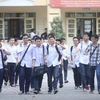 Thí sinh dự thi tốt nghiệp trung học phổ thông năm 2013. (Ảnh: Minh Quyết/TTXVN)