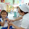 Việc sản xuất vắcxin của Việt Nam hiện chủ yếu phục vụ công tác tiêm chủng mở rộng hàng năm. (Ảnh: TTXVN)