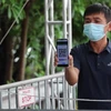 Video cảnh Hà Nội quản lý người dân đi qua chốt bằng mã QR