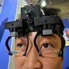[Photo] Nhật Bản chế tạo kính giúp lái xe phòng tránh tai nạn