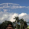 [Photo] 7.000 người sơ tán do núi lửa phun trào ở Indonesia