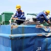 [Photo] Khẩn trương sửa chữa, đưa tàu Cảnh sát biển trở lại Hoàng Sa