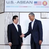 Tổng thống Obama chào đón Thủ tướng Nguyễn Tấn Dũng khi ông tới Mỹ để dự Hội nghị cấp cao đặc biệt Mỹ - ASEAN (Nguồn: Reuters)