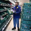Vì đâu các siêu thị lớn nhất Anh lâm vào cảnh thiếu thực phẩm tươi?