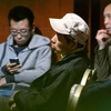 Thân nhân hành khách Trung Quốc tin người nhà vẫn sống