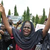 Anh, Mỹ hứa giúp Nigeria giải thoát "nữ sinh chiến lợi phẩm"