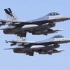 F-16 đánh chặn máy bay lạ trên bầu trời thủ đô Washington