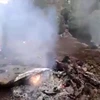 [Video] Cận cảnh hiện trường vụ máy bay trực thăng rơi ở Thạch Thất