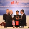 Boeing cam kết hỗ trợ năng lực không gian của Việt Nam