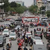 Sau vụ 'xe điên', giao thông ngã 4 Xuân La-Võ Chí Công vẫn lộn xộn