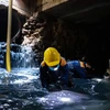 [Photo] Cận cảnh một góc hệ thống cống ngầm Hà Nội mùa mưa bão