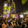 Hà Nội: "Biển người" đổ về các nhà thờ trong đêm Giáng sinh năm 2023 