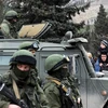 Biên phòng Ukraine: Quân đội, máy bay Nga đổ vào Crimea