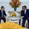 Thủ tướng Hun Sen xuất hiện lần đầu sau tin đồn đột quỵ