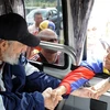 Lãnh tụ Cuba Fidel Castro xuất hiện lần đầu tiên sau 14 tháng