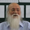 Phó giáo sư Văn Như Cương. (Ảnh: luongthevinh.com)